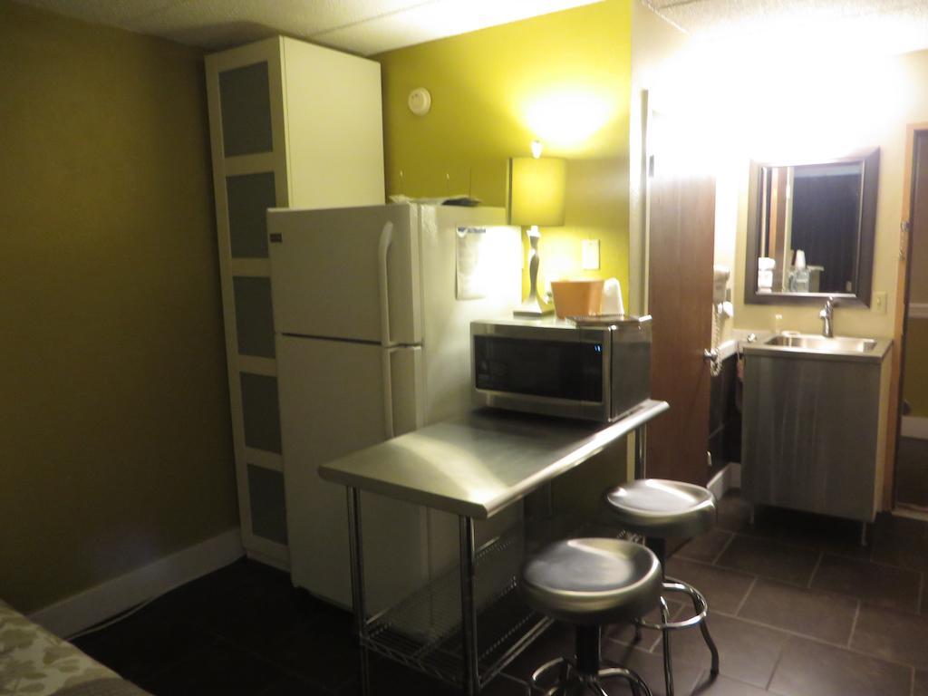 Riverside Suites North Mankato Chambre photo